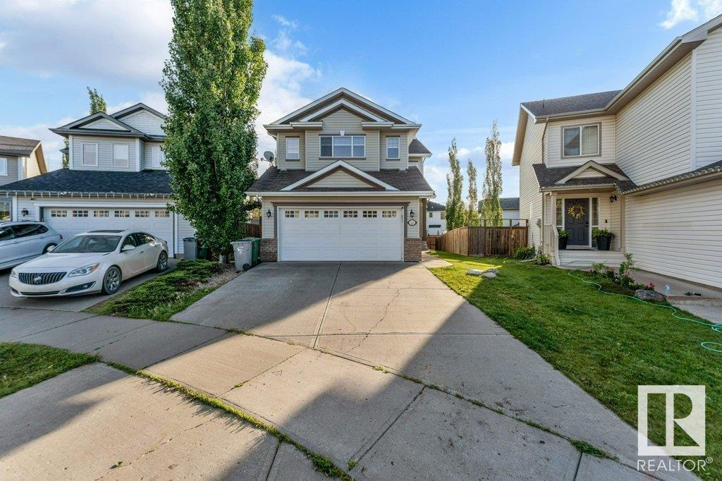 Photo 2 of 123 Champlain Pl, Beaumont AB