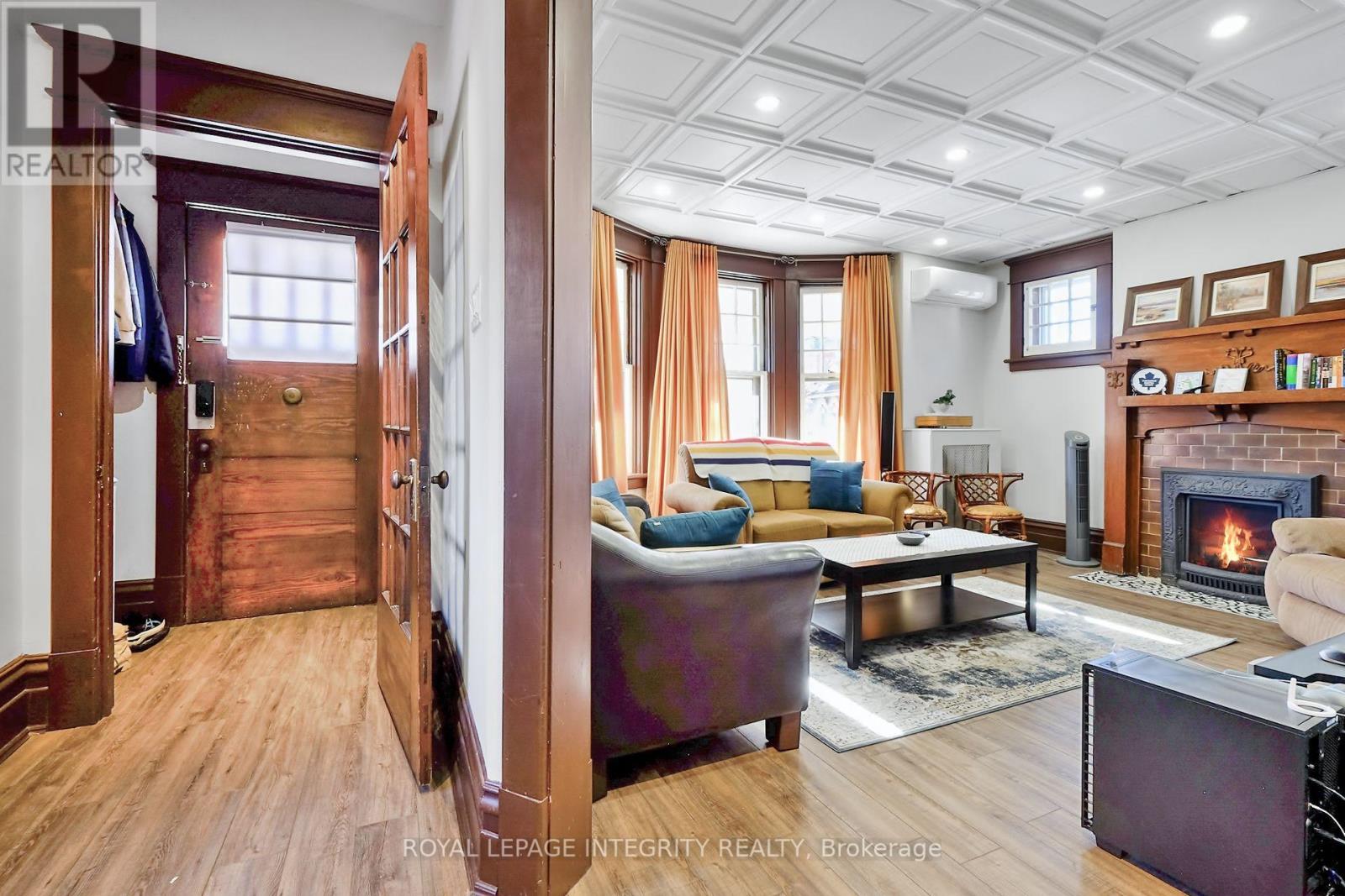 Photo 26 of 1 1031 Carling Avenue, Ottawa ON
