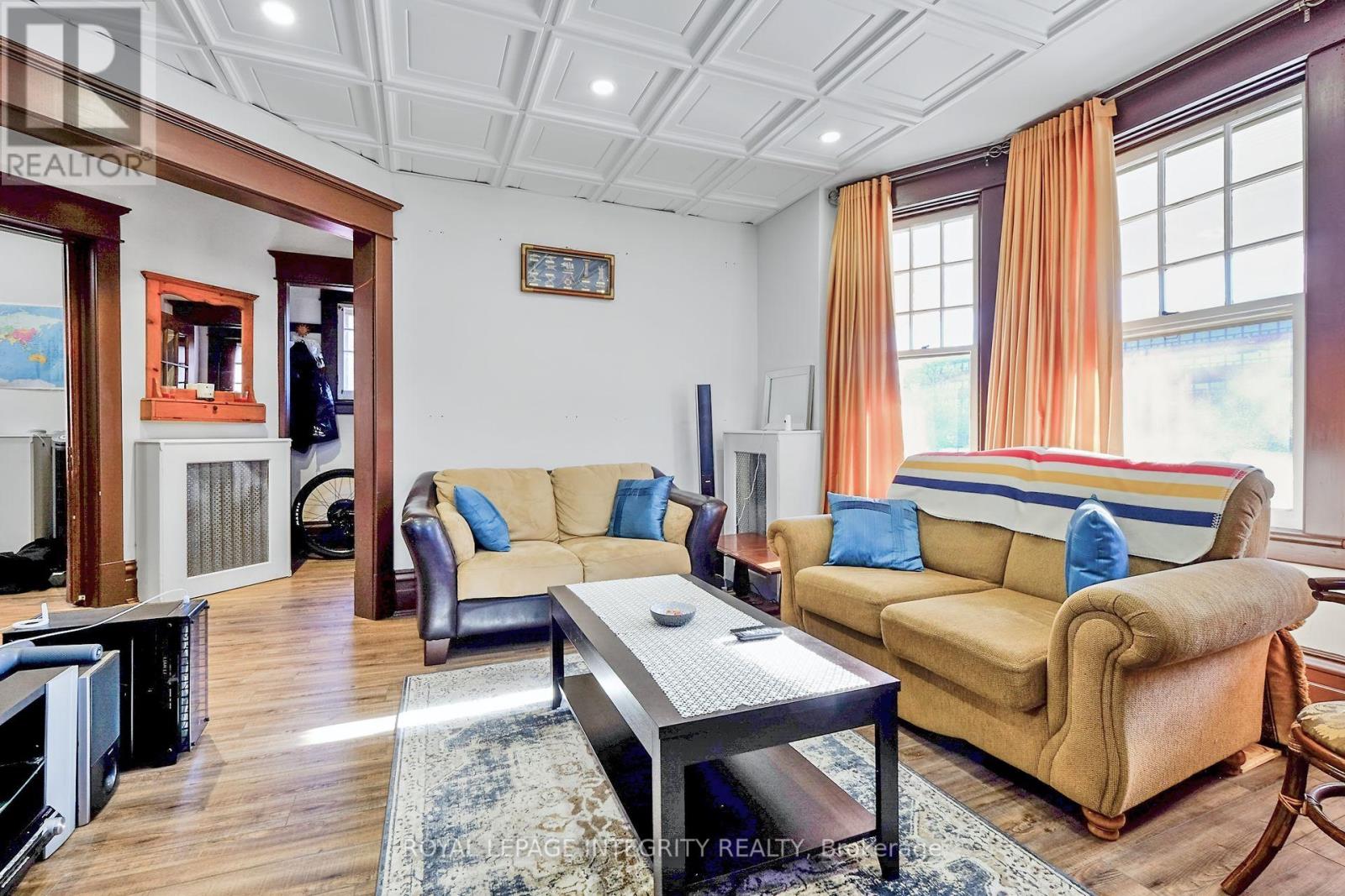 Photo 39 of 1 1031 Carling Avenue, Ottawa ON