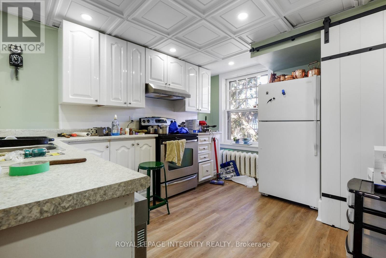Photo 42 of 1 1031 Carling Avenue, Ottawa ON