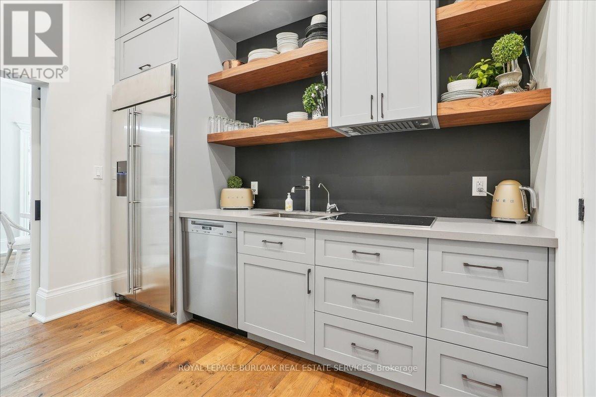 Photo 22 of 524 Locust Street, Burlington ON