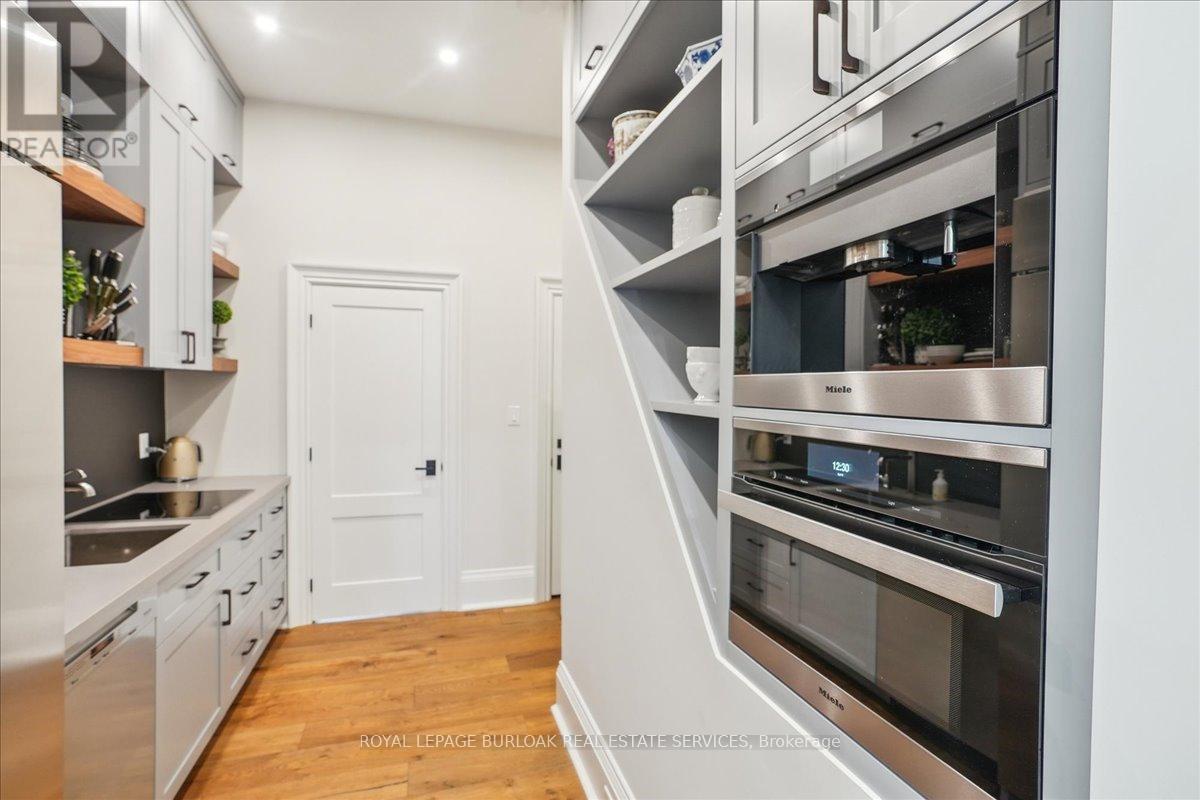 Photo 28 of 524 Locust Street, Burlington ON