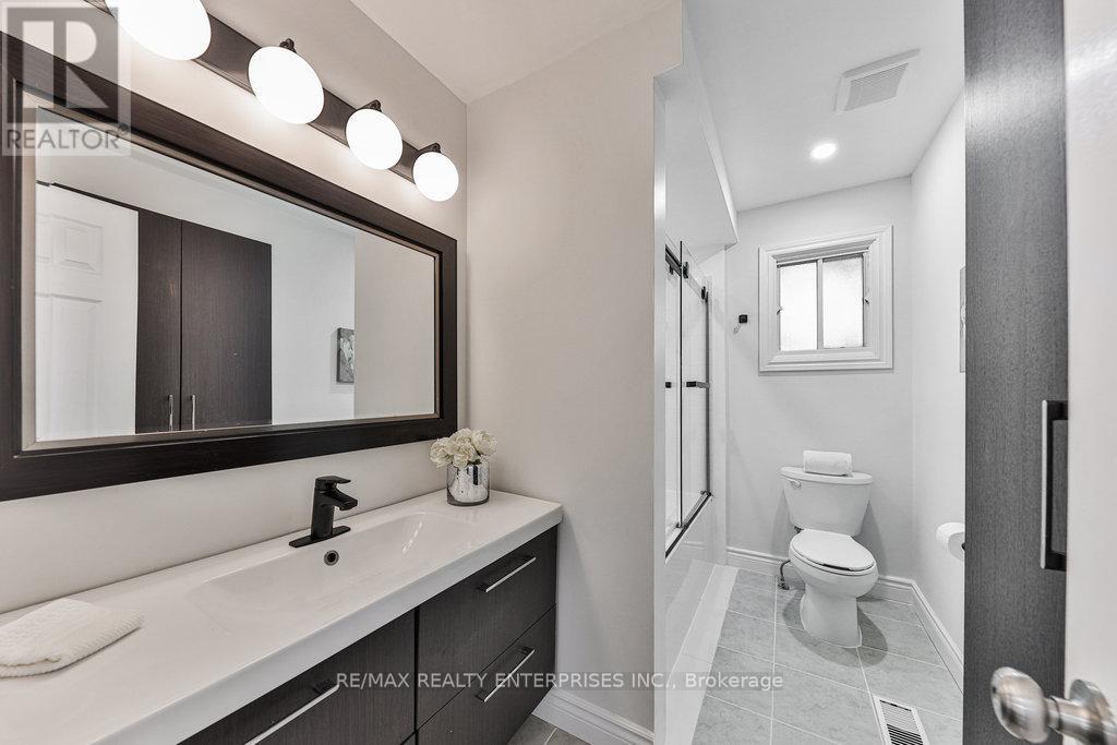 Photo 31 of 291 Antigua Road, Mississauga ON