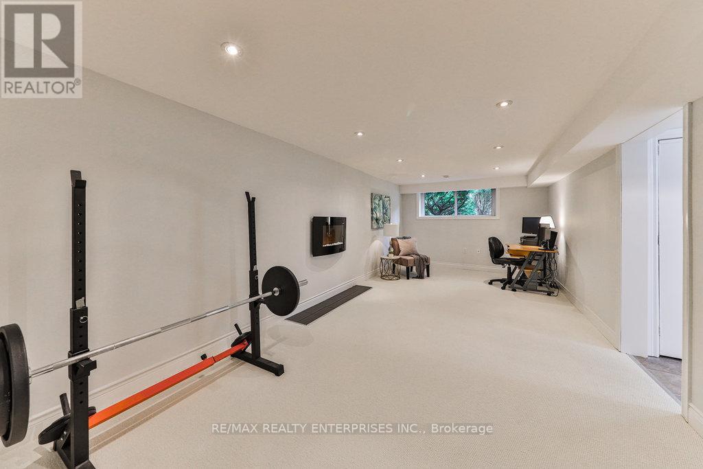 Photo 1 of 291 Antigua Road, Mississauga ON