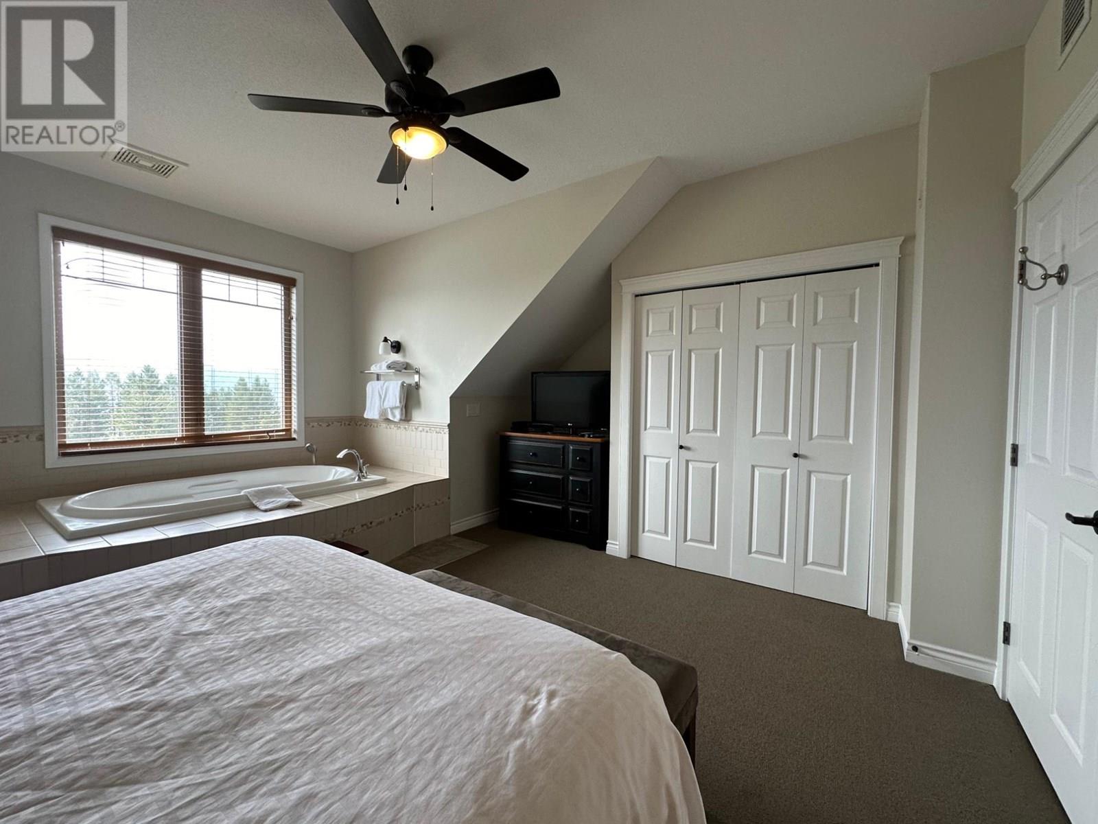 Photo 22 of 200 Bighorn Boulevard Unit 234 C, Radium Hot Springs BC