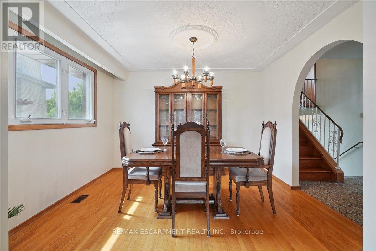 Photo 25 of 100 Taymall Street, Hamilton ON