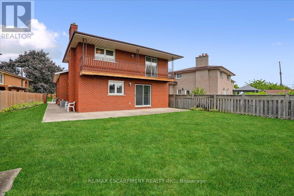 Photo 29 of 100 Taymall Street, Hamilton ON