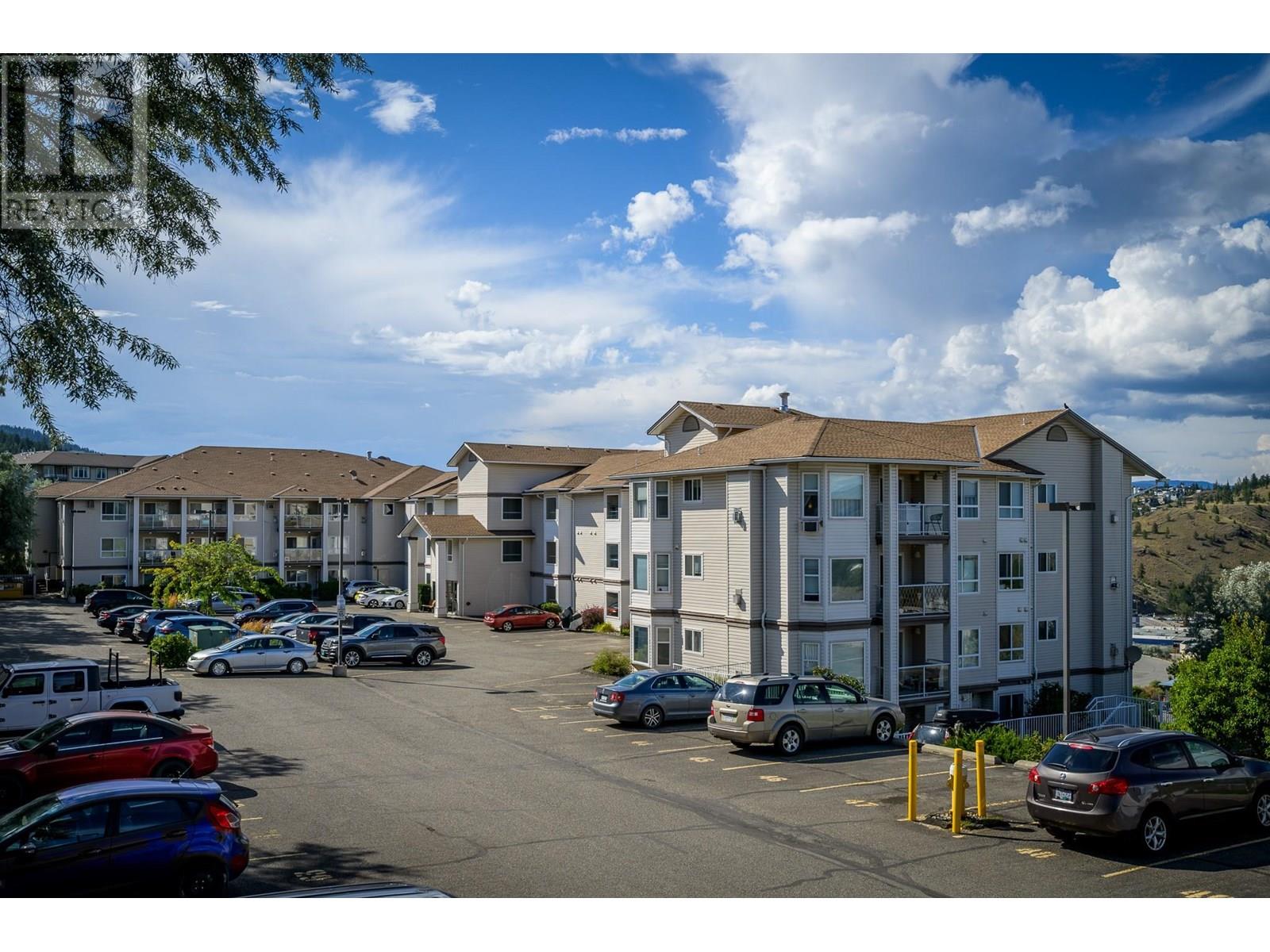 #415 1120 HUGH ALLAN DRIVE - Image 1