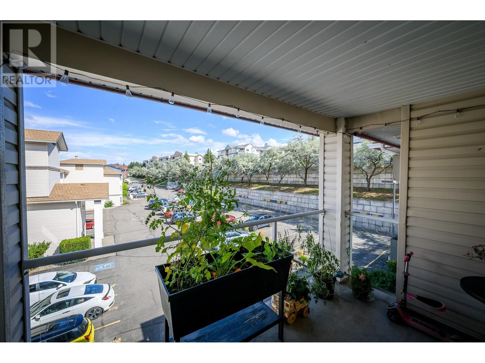 #415 1120 HUGH ALLAN DRIVE - Image 15