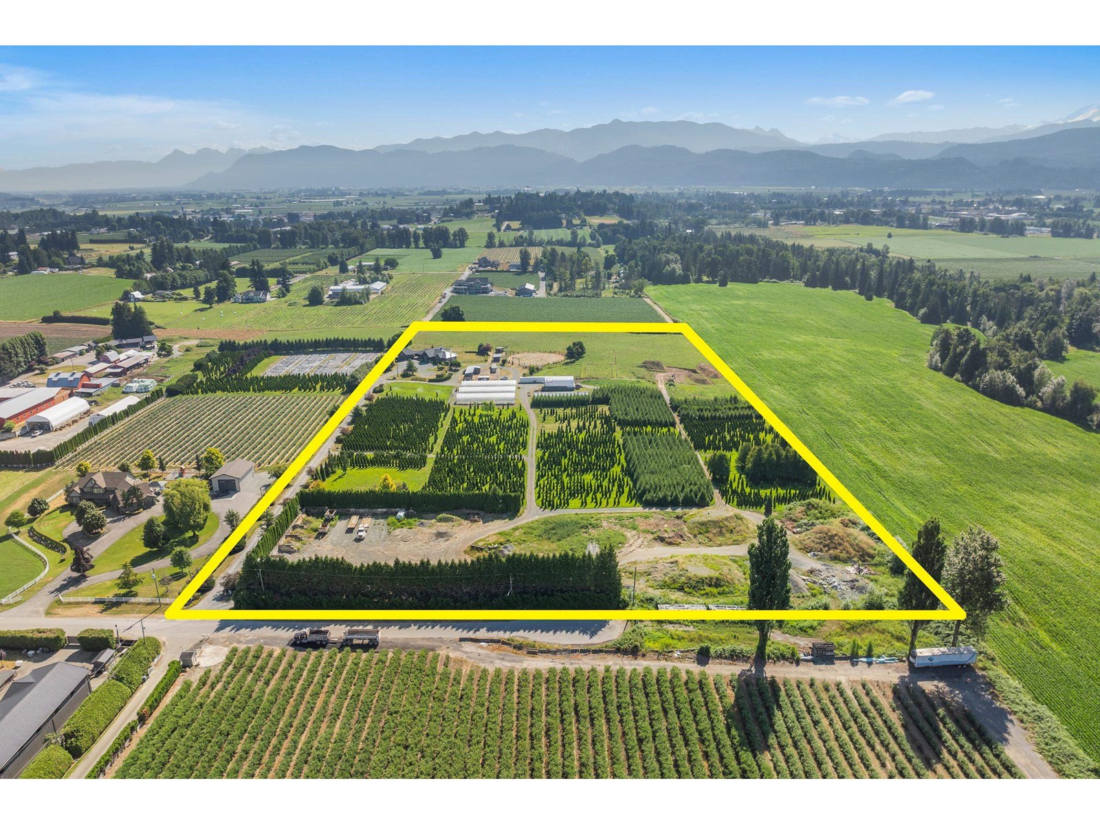 Photo 2 of 68 Short Road, Abbotsford BC