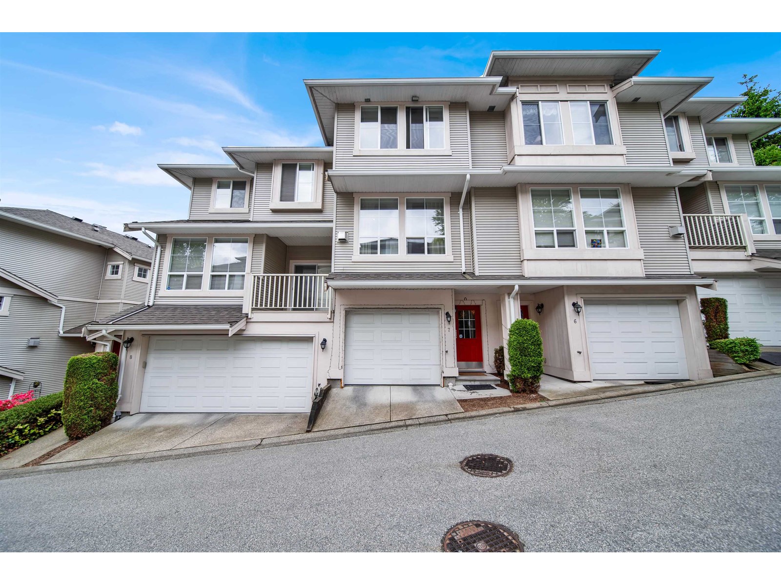 Photo 1 of 7 14952 58 Avenue, Surrey BC