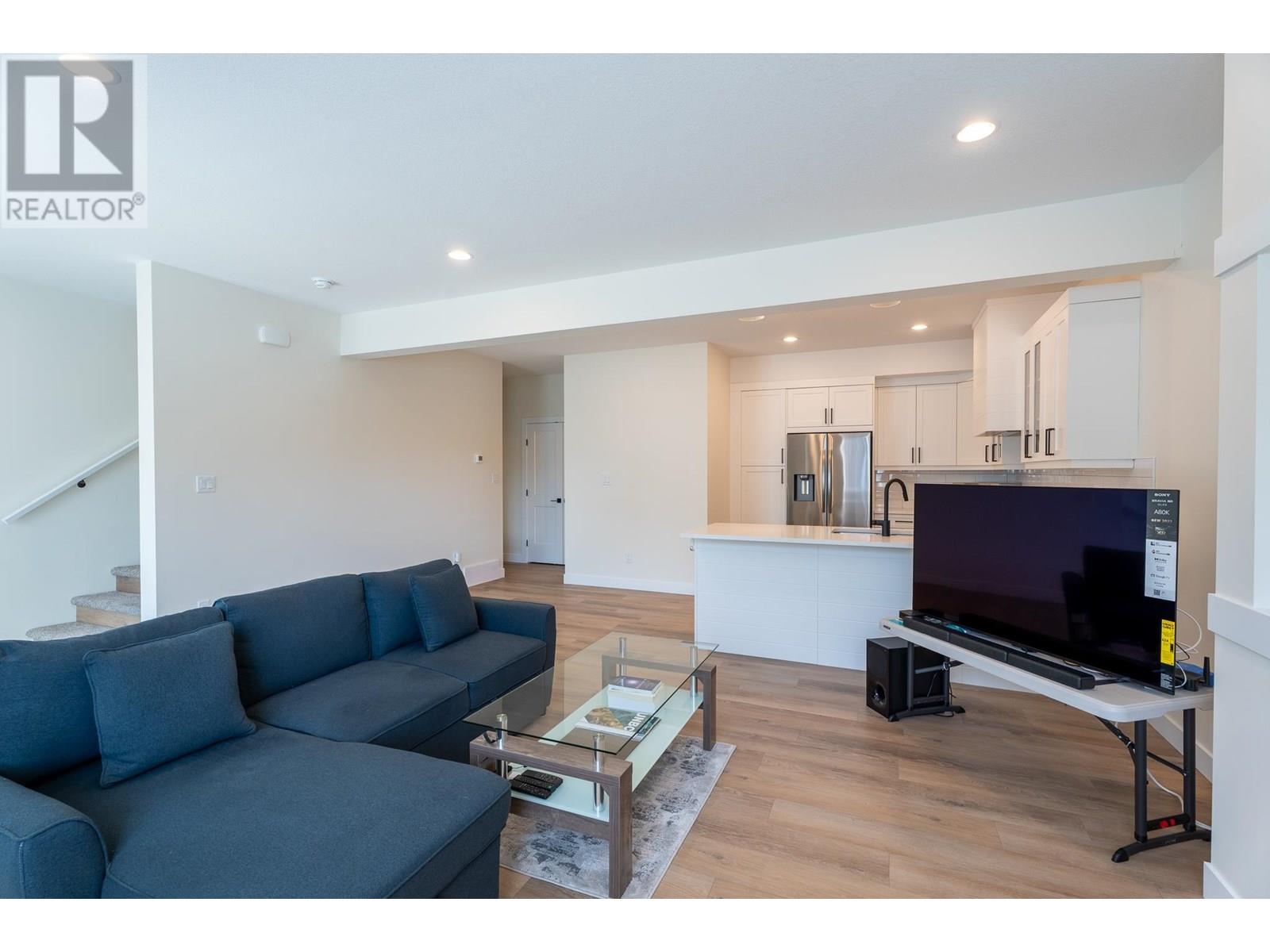 703 4274 22ND AVENUE, Prince George