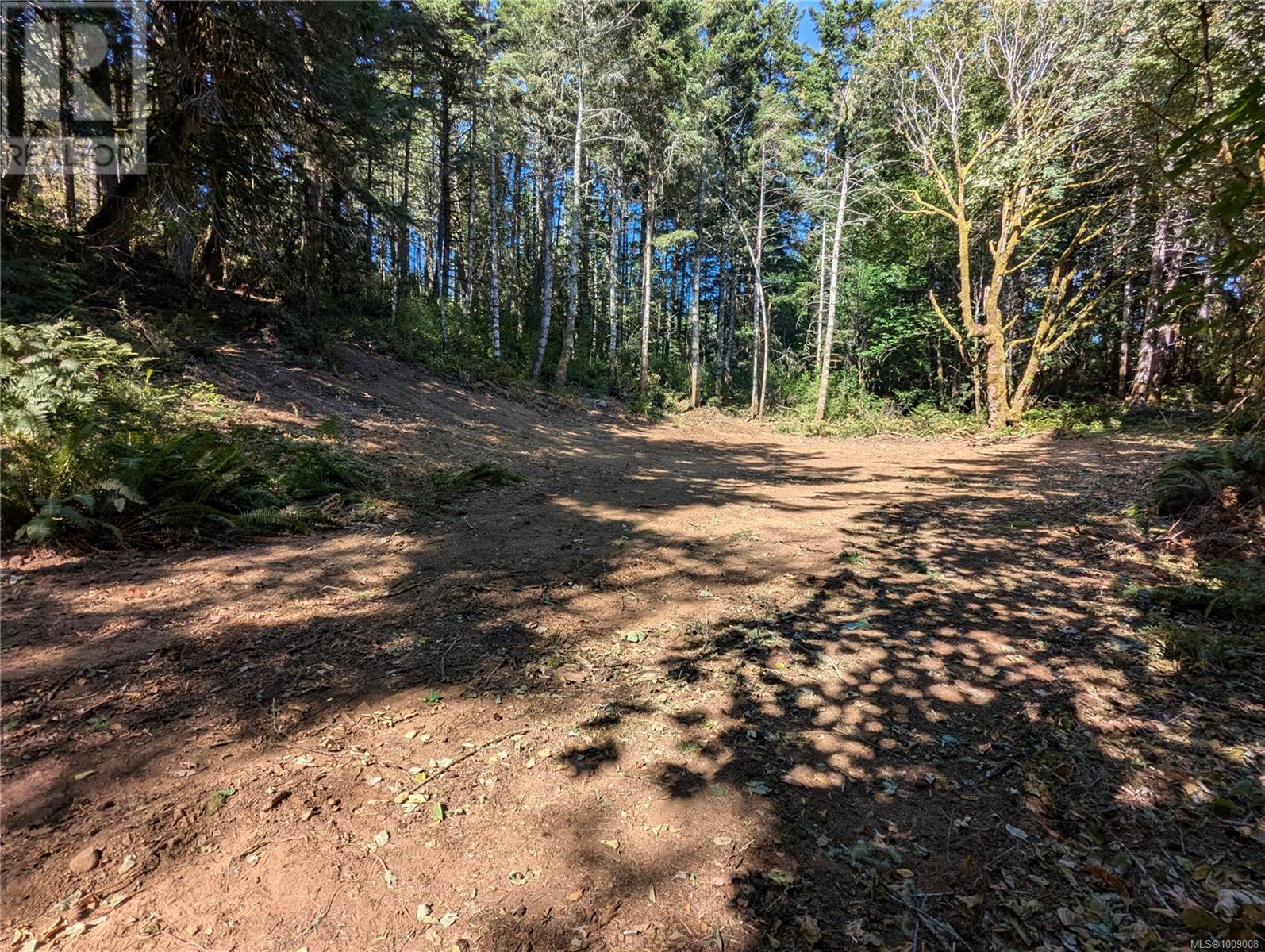 4592 BECKINGHAM Road, Metchosin