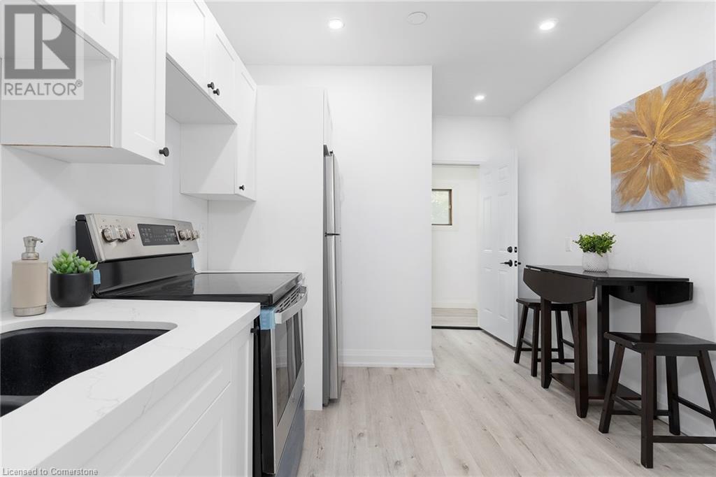 Photo 7 of 27 Harvey Street, Hamilton ON