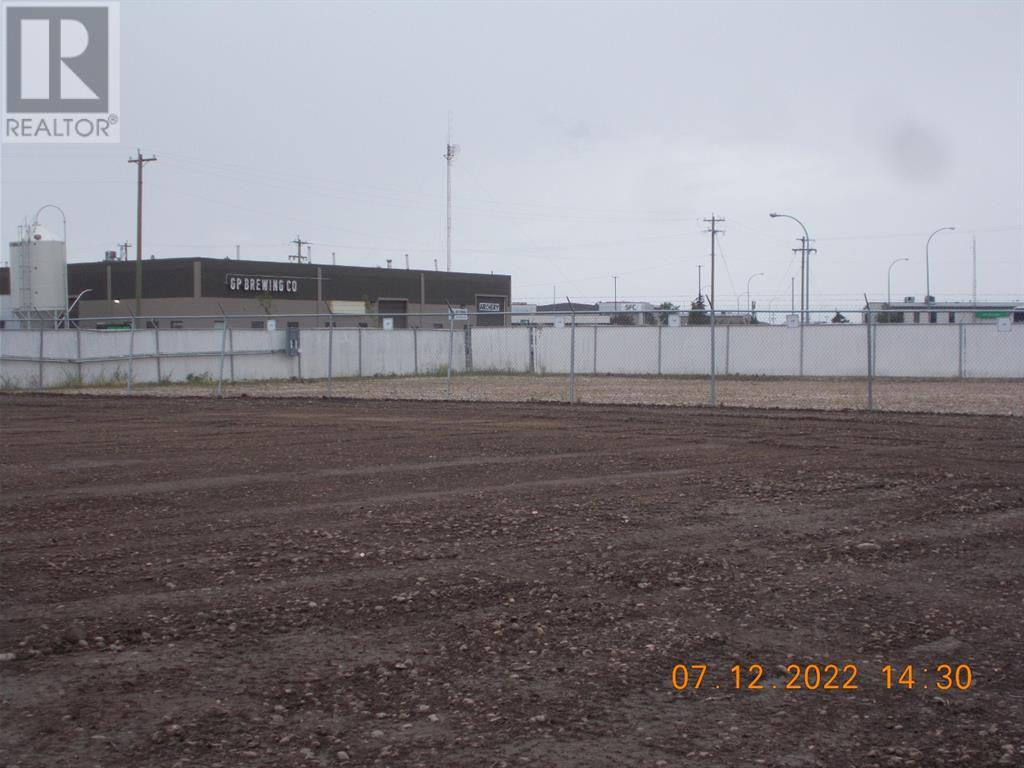 Photo 7 of Yarda 8930 111 Street, Grande Prairie AB