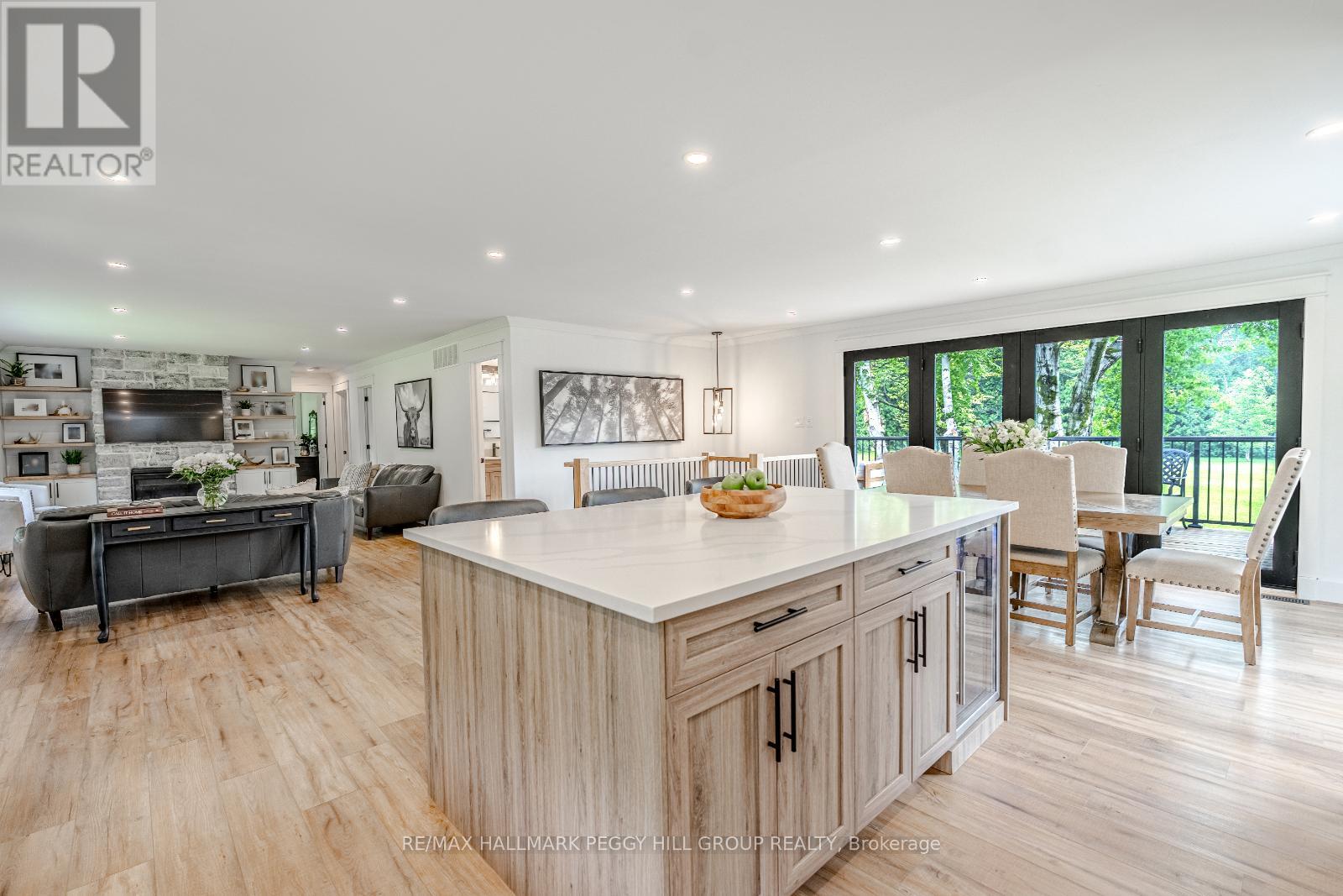 Photo 12 of 2764 Fairgrounds Road, Severn ON