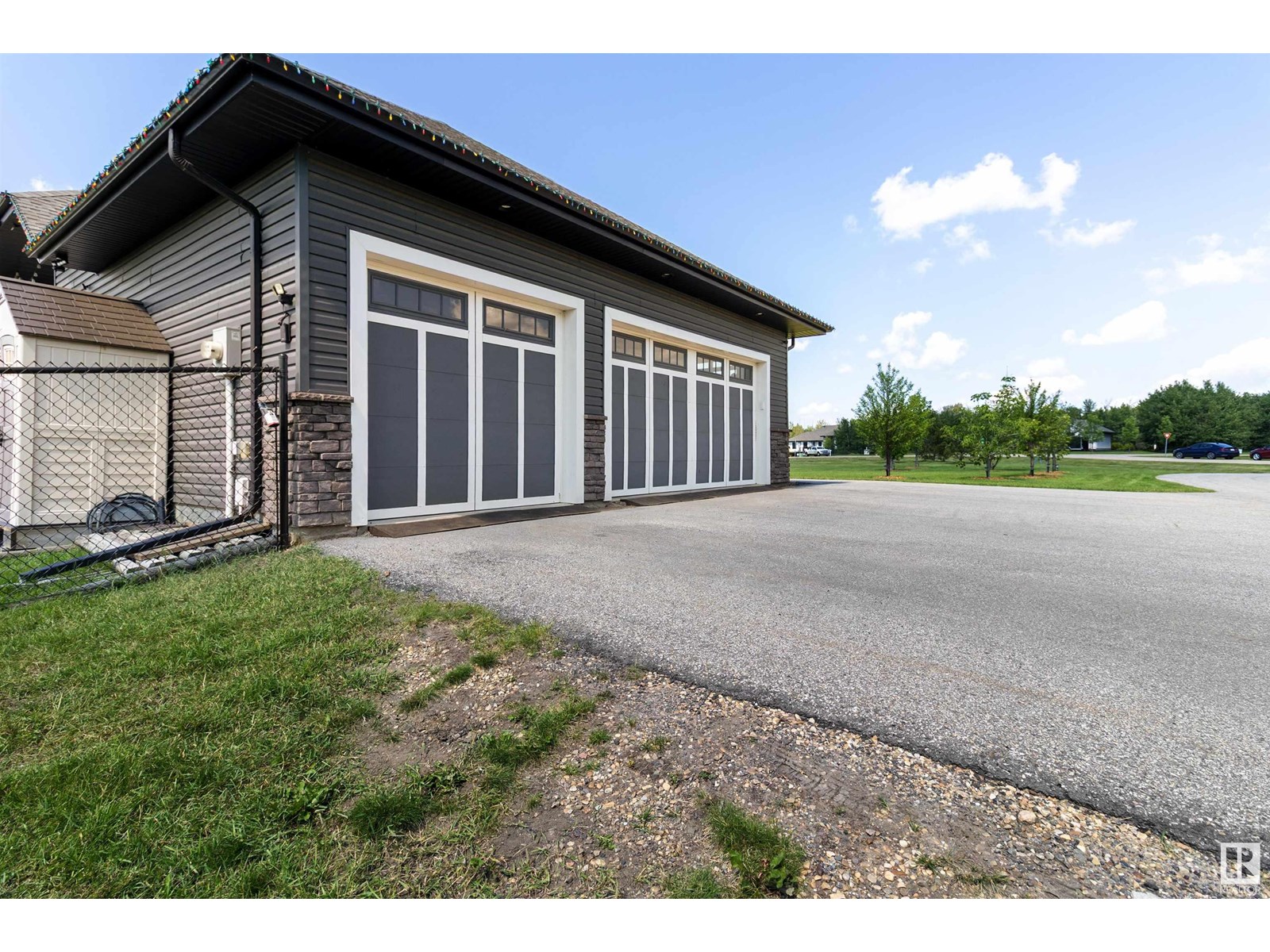 Photo 12 of 385 52422 Rge Road 224, Rural Strathcona County AB