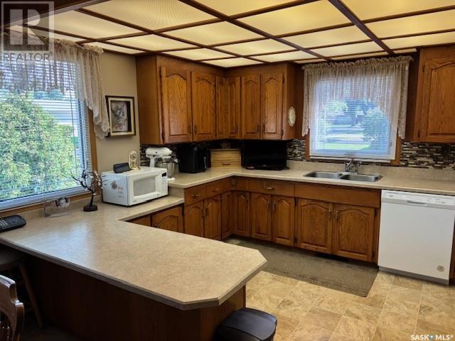 Photo 6 of 204 Shevchenko Crescent, Canora SK