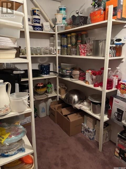 Photo 22 of 204 Shevchenko Crescent, Canora SK