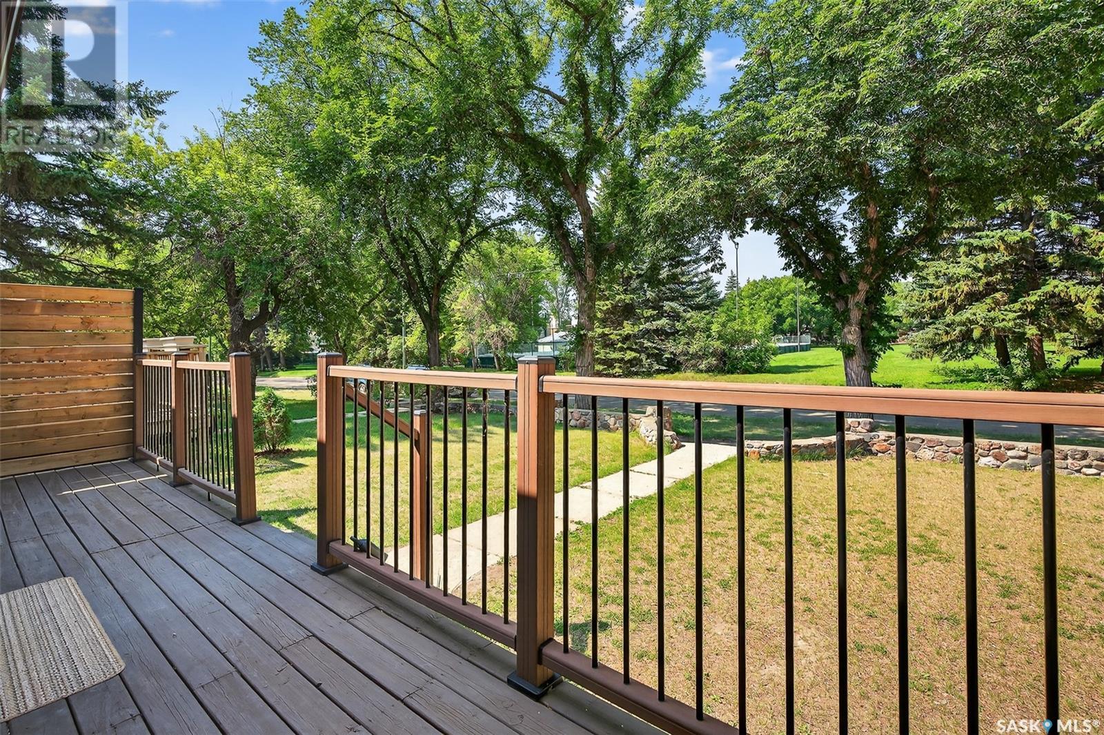 Photo 7 of 895 Willow Avenue, Moose Jaw SK