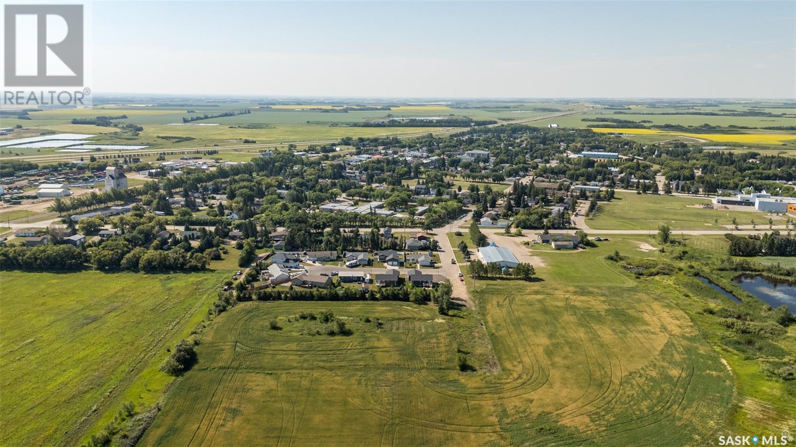Photo 33 of 216 Kestrel Court, Rosthern SK