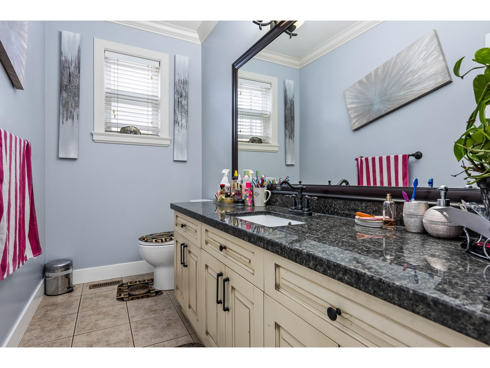 Photo 17 of 35527 Zanatta Place, Abbotsford BC