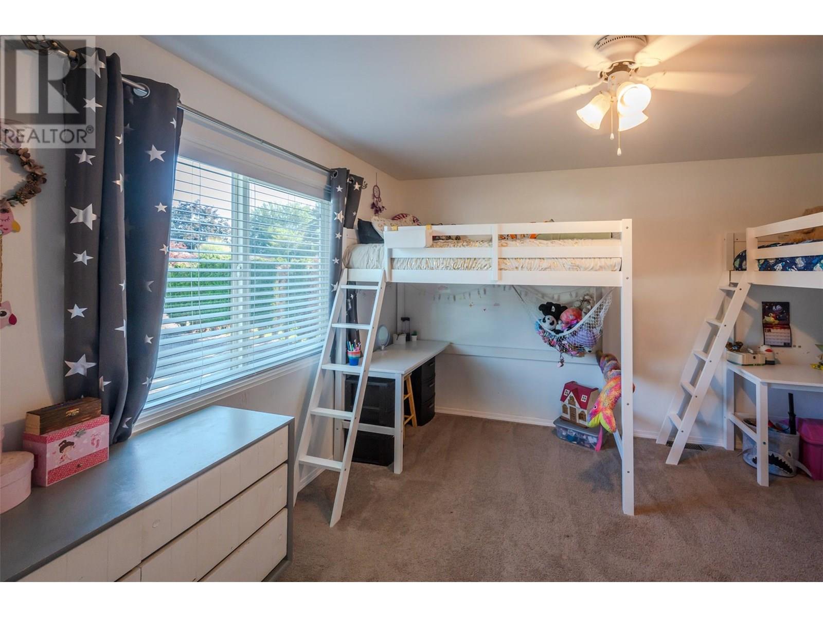  11105 Ward Street, Summerland