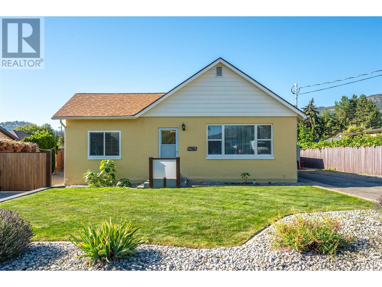  11105 Ward Street, Summerland