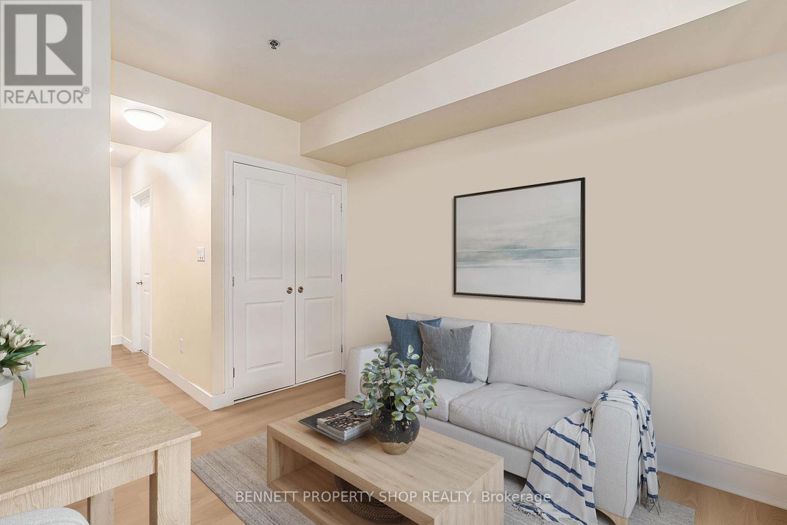 Photo 3 of 313 429 Kent Street, Ottawa ON