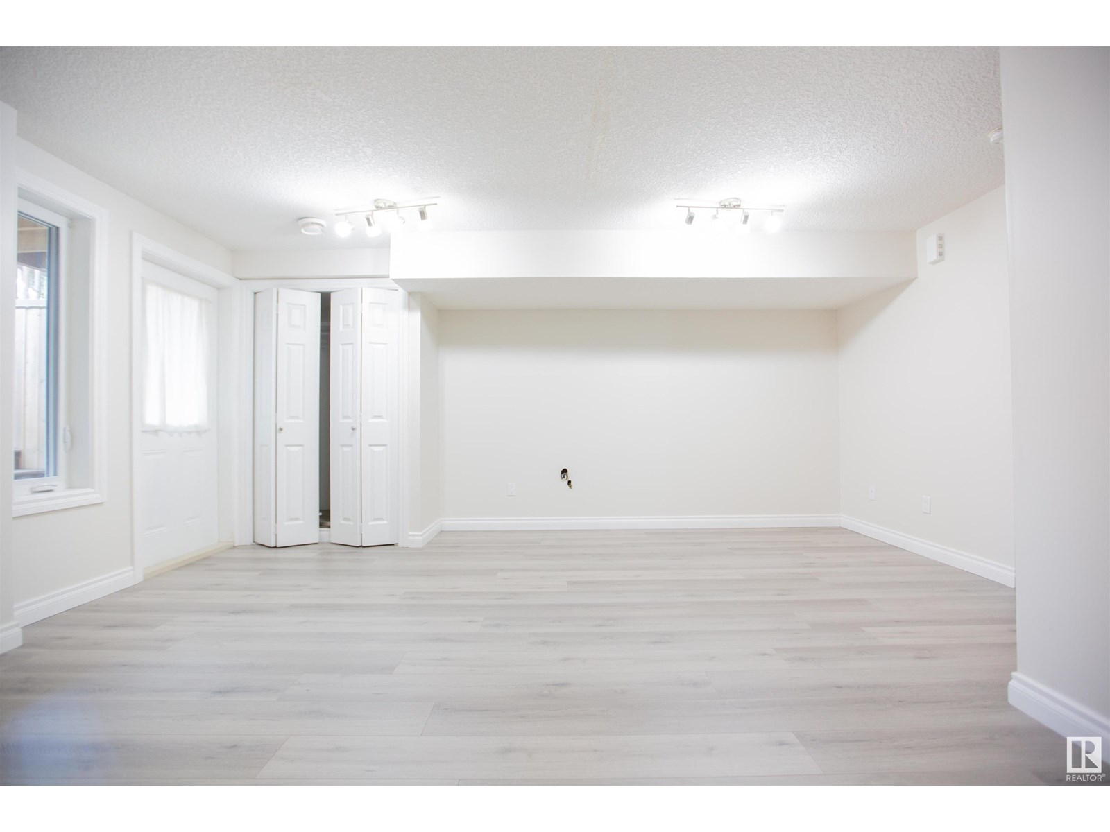 Photo 19 of 11215 125 St Nw, Edmonton AB