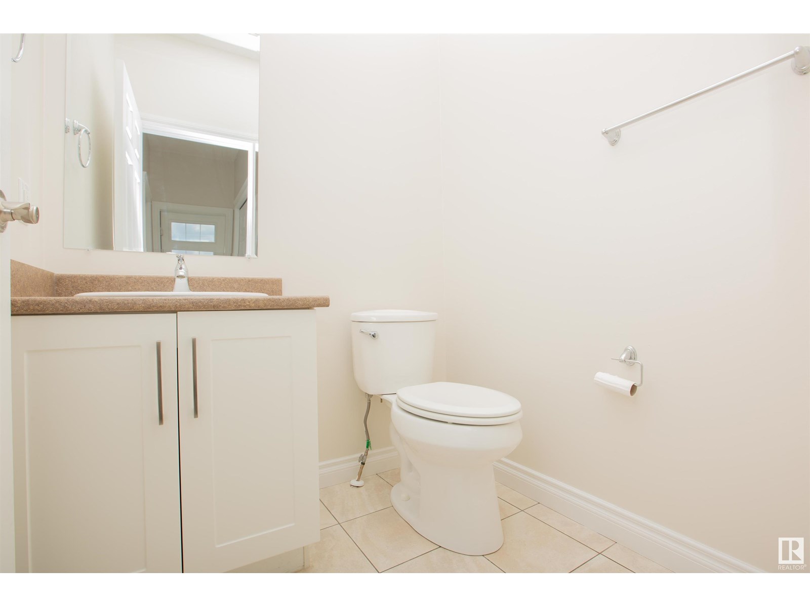 Photo 7 of 11215 125 St Nw, Edmonton AB