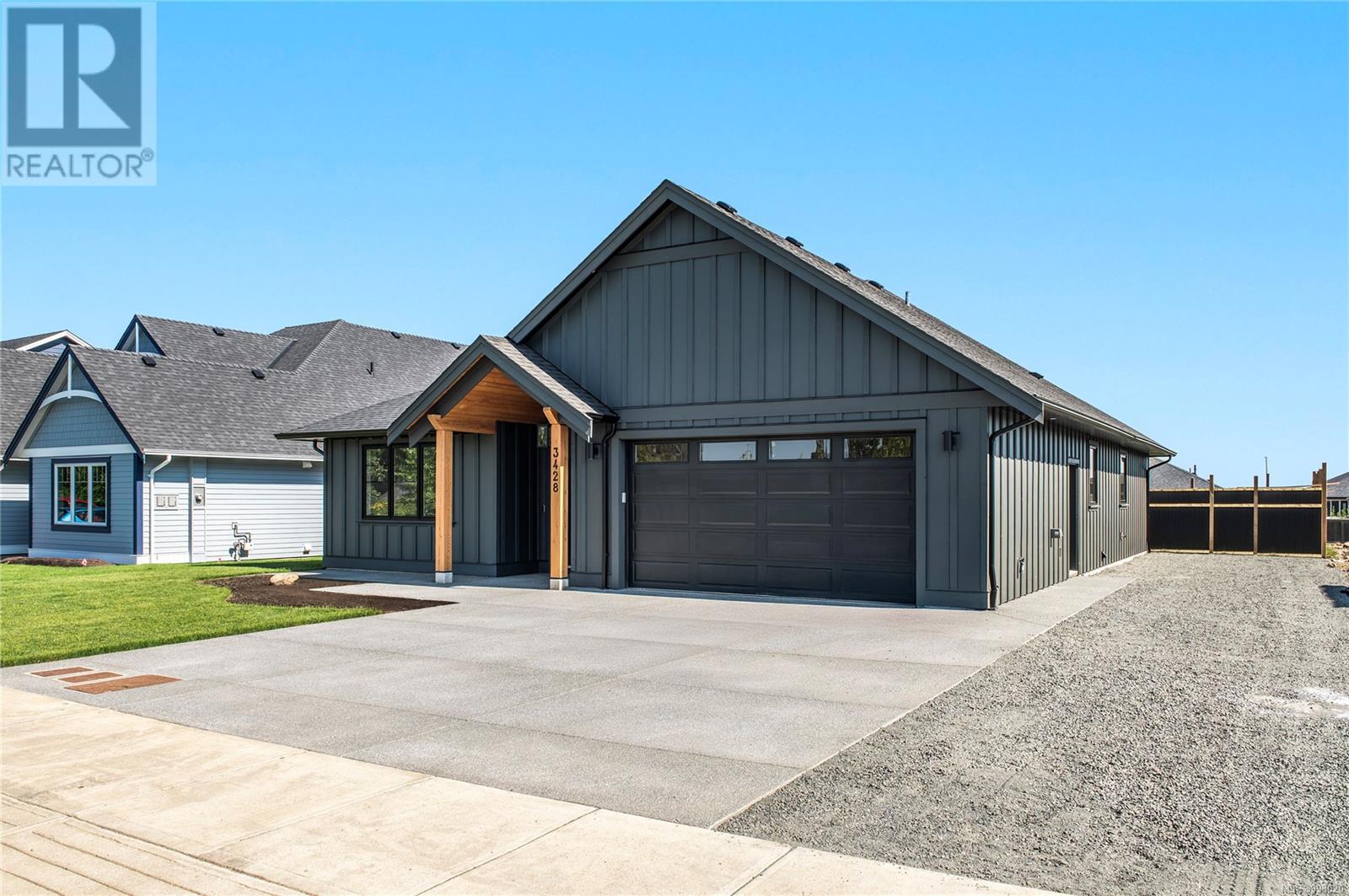 Photo 16 of 3428 Rhys Rd, Courtenay BC