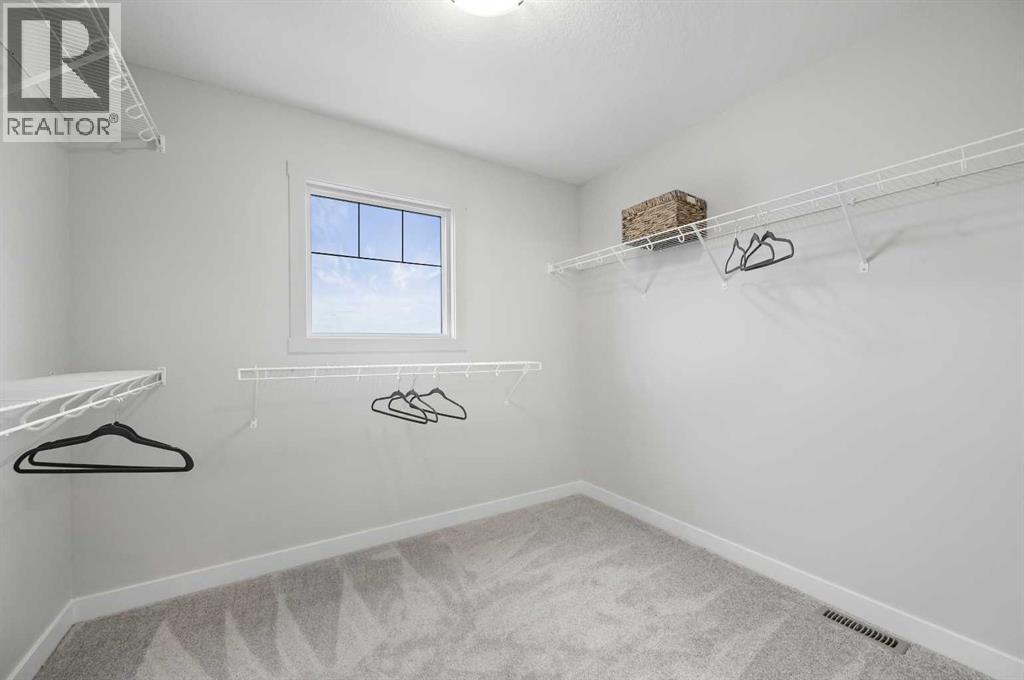 Photo 21 of 2754 Baywater Landing Sw, Airdrie AB