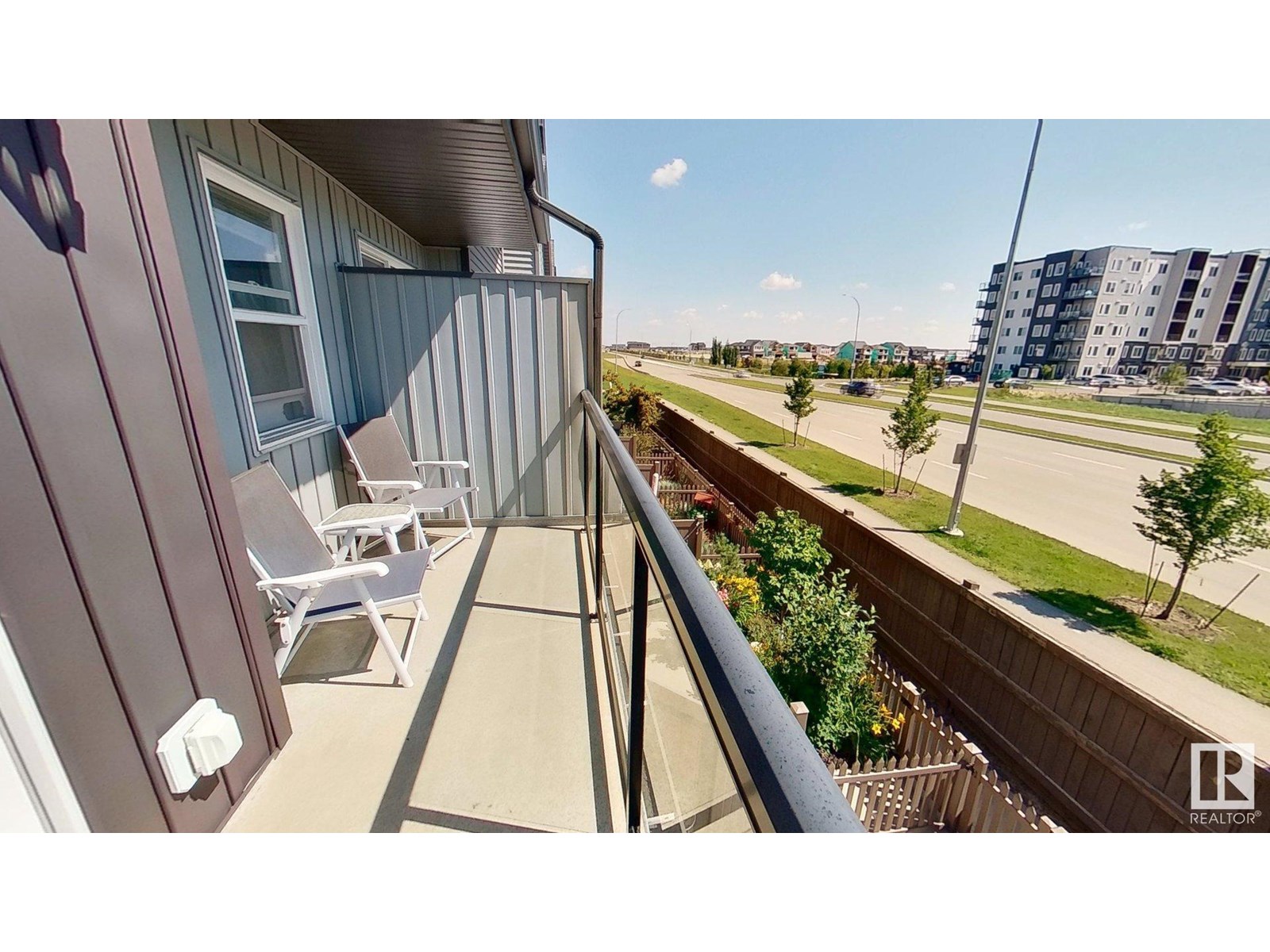 Photo 7 of 26 4470 Prowse Rd Sw, Edmonton AB