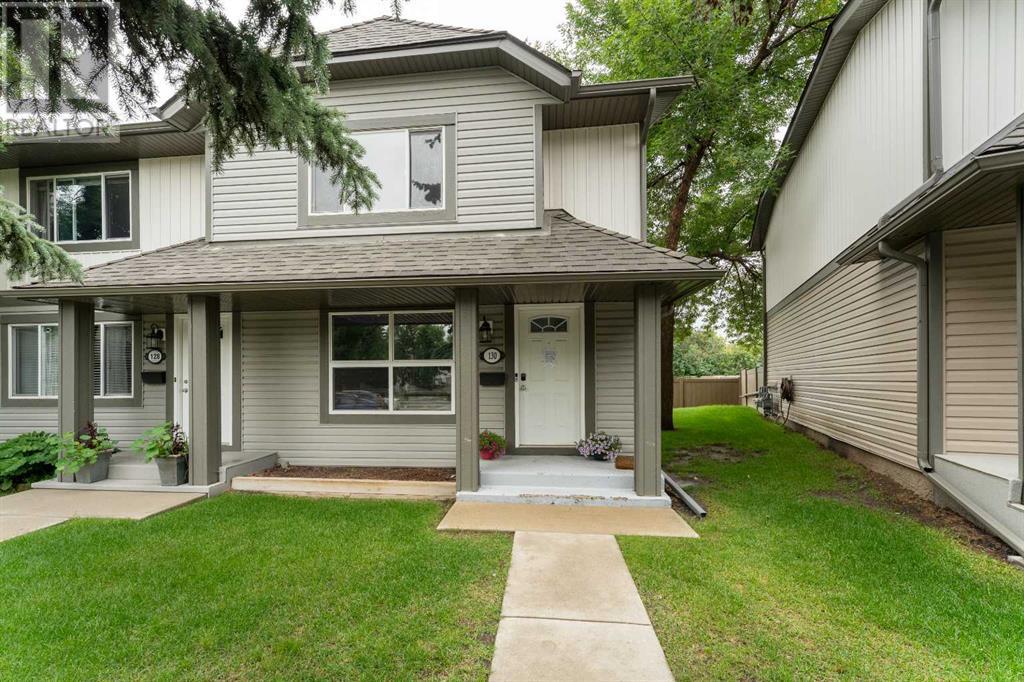 Single Family House for Sale in  Woodborough Terrace SW Woodbine Calgary 