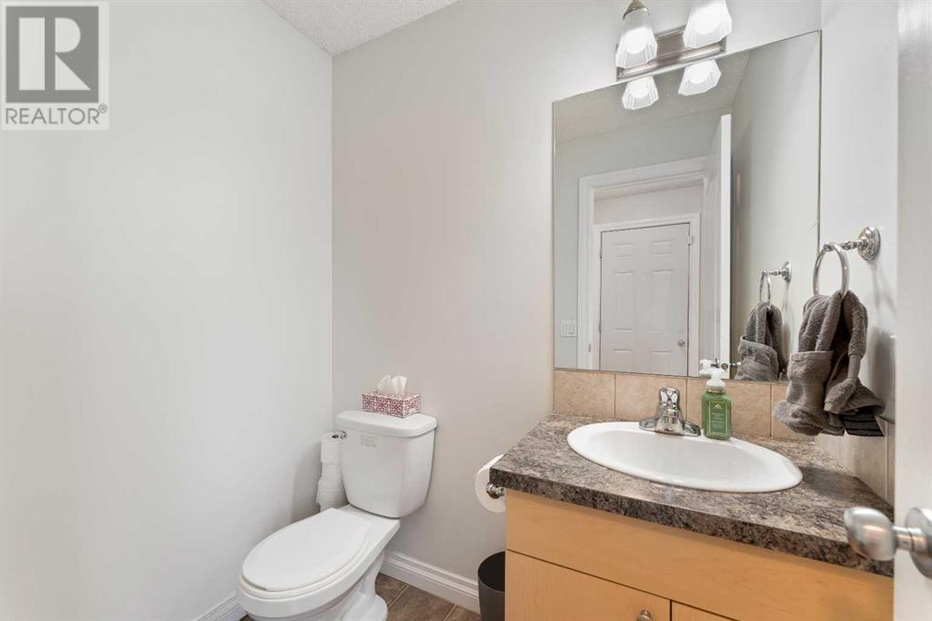 Single Family House for Sale in  Woodborough Terrace SW Woodbine Calgary 