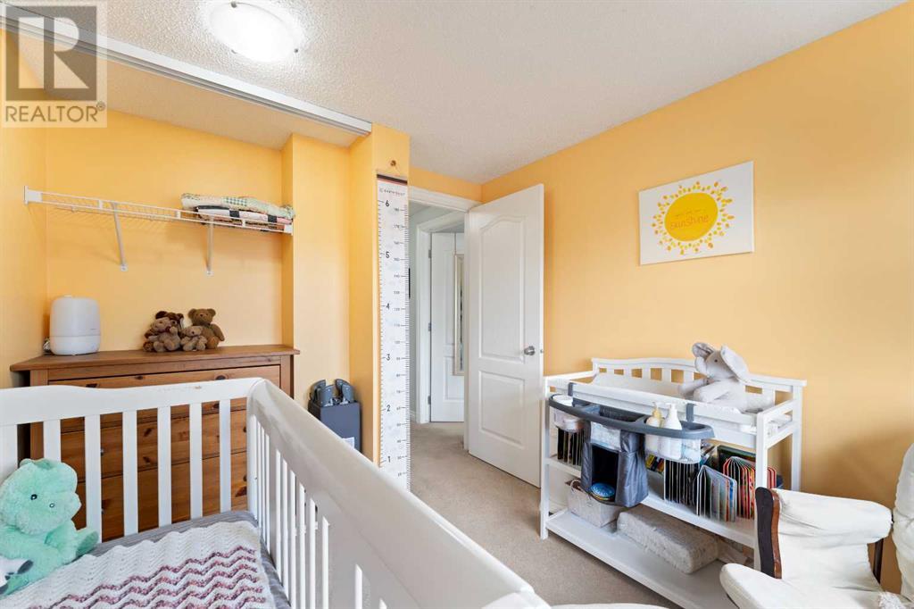 Single Family House for Sale in  Woodborough Terrace SW Woodbine Calgary 