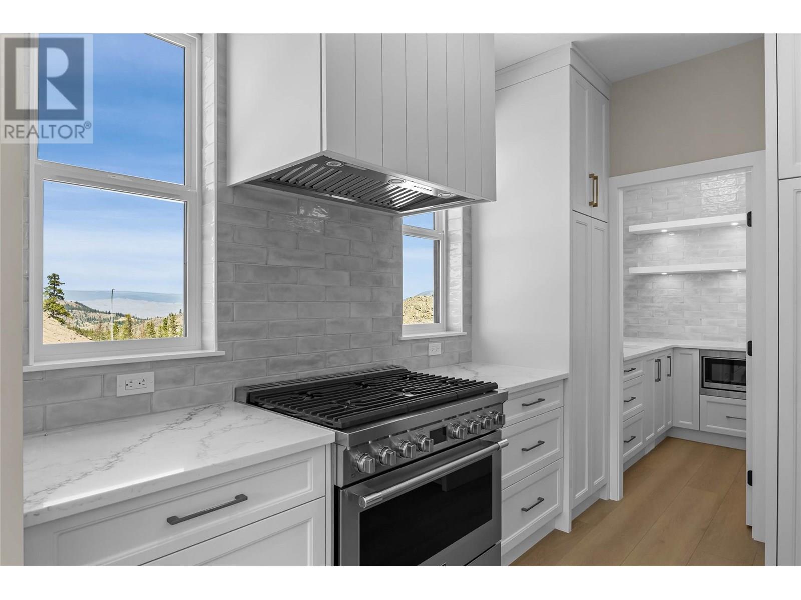 Photo 13 of 2084 Linfield Drive, Kamloops BC
