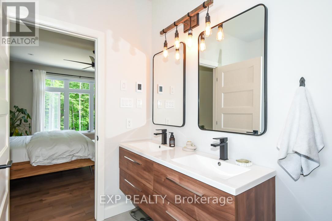Photo 13 of 1579 Rollin Road, Clarencerockland ON