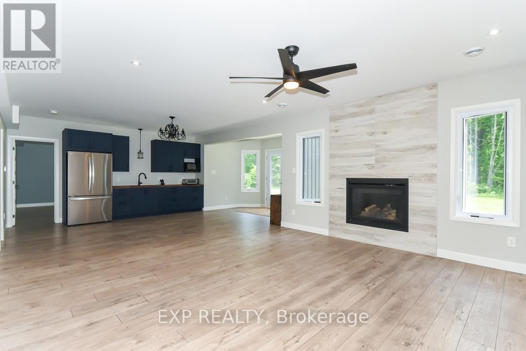 Photo 4 of 1579 Rollin Road, Clarencerockland ON