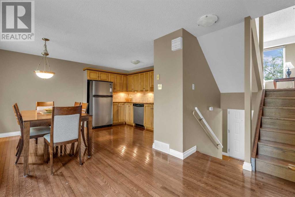 Single Family House 5 Level for Sale in   Woodacres Crescent SW Woodbine Calgary 