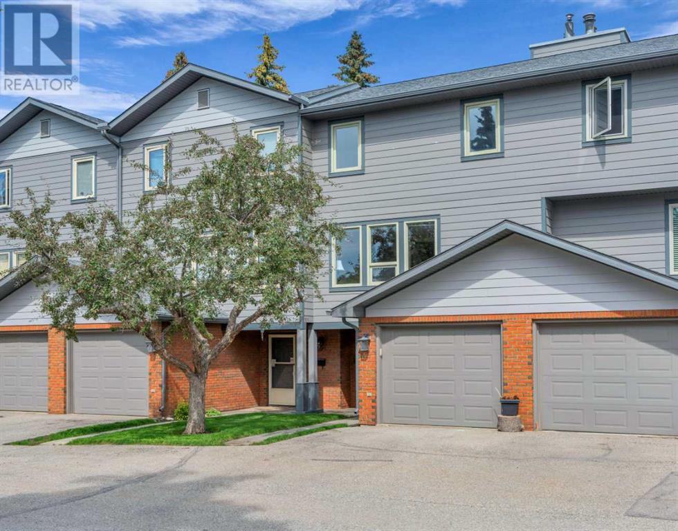 Single Family House 5 Level for Sale in   Woodacres Crescent SW Woodbine Calgary 