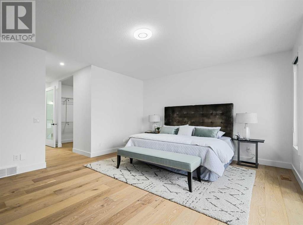 Single Family House for Sale in  Malibou Road SW Meadowlark Park Calgary 