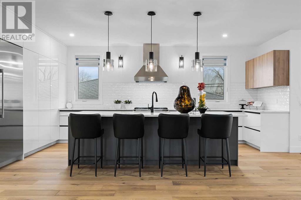 Single Family House for Sale in  Malibou Road SW Meadowlark Park Calgary 