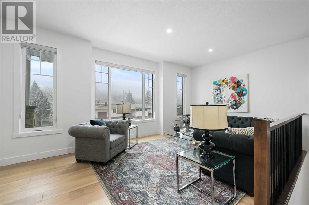 Single Family House for Sale in  Malibou Road SW Meadowlark Park Calgary 
