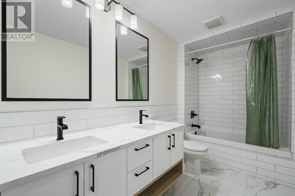Single Family House for Sale in  Malibou Road SW Meadowlark Park Calgary 