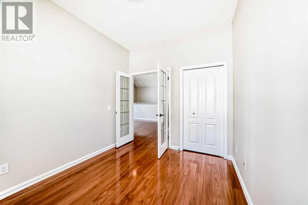Single Family House Bungalow for Sale in   Sirocco Drive SW Signal Hill Calgary 
