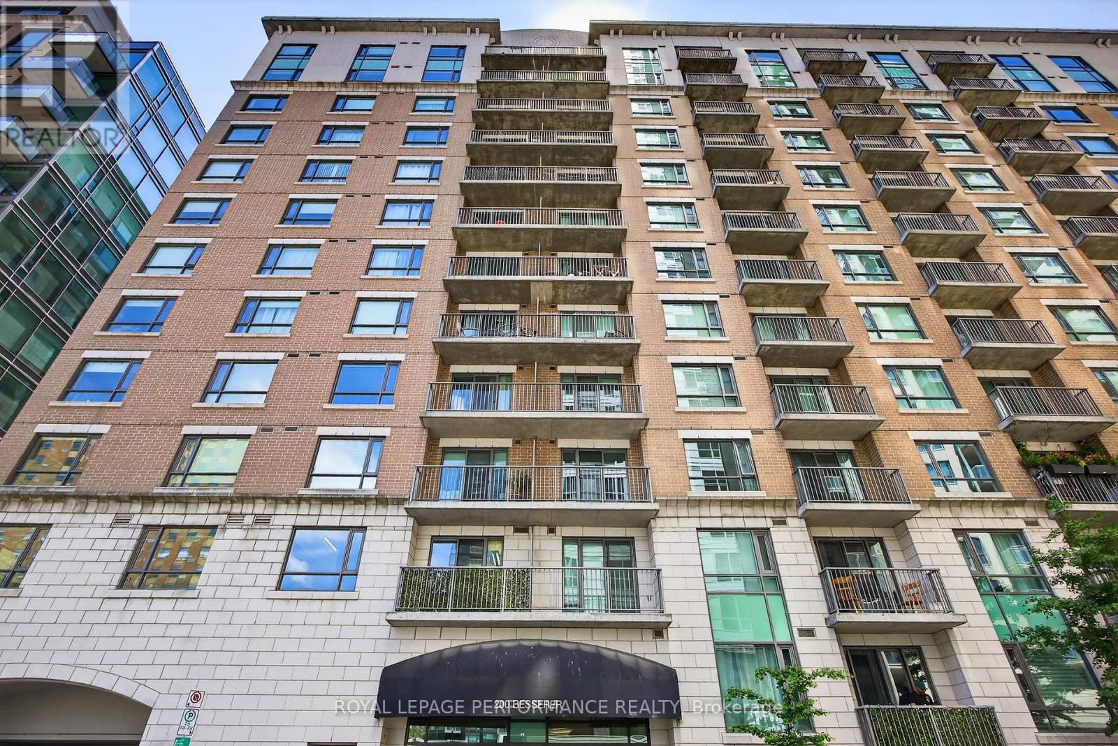 The Galleria, 200 Besserer, Unit 103