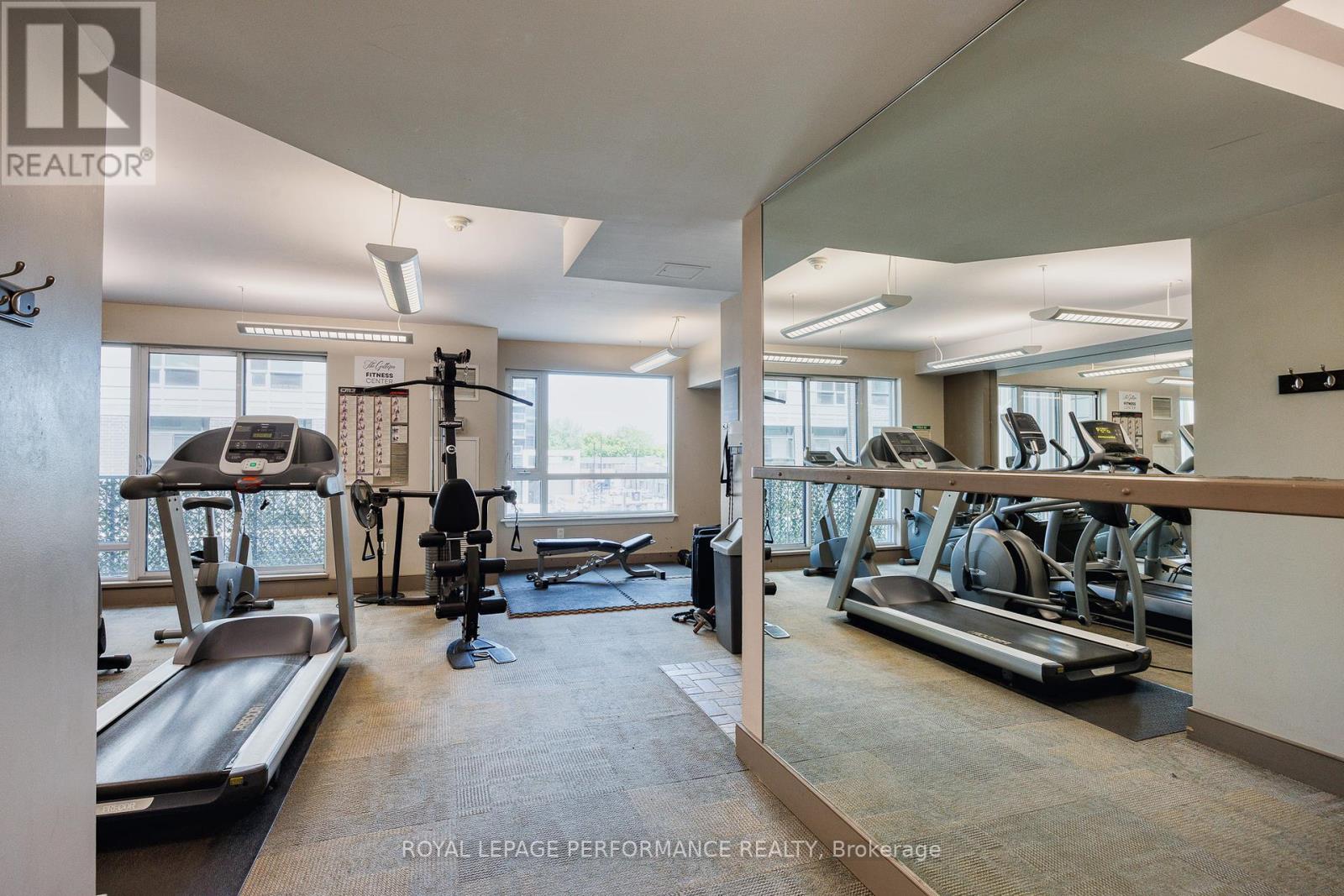 Photo 3 of 103 200 Besserer Street, Ottawa ON