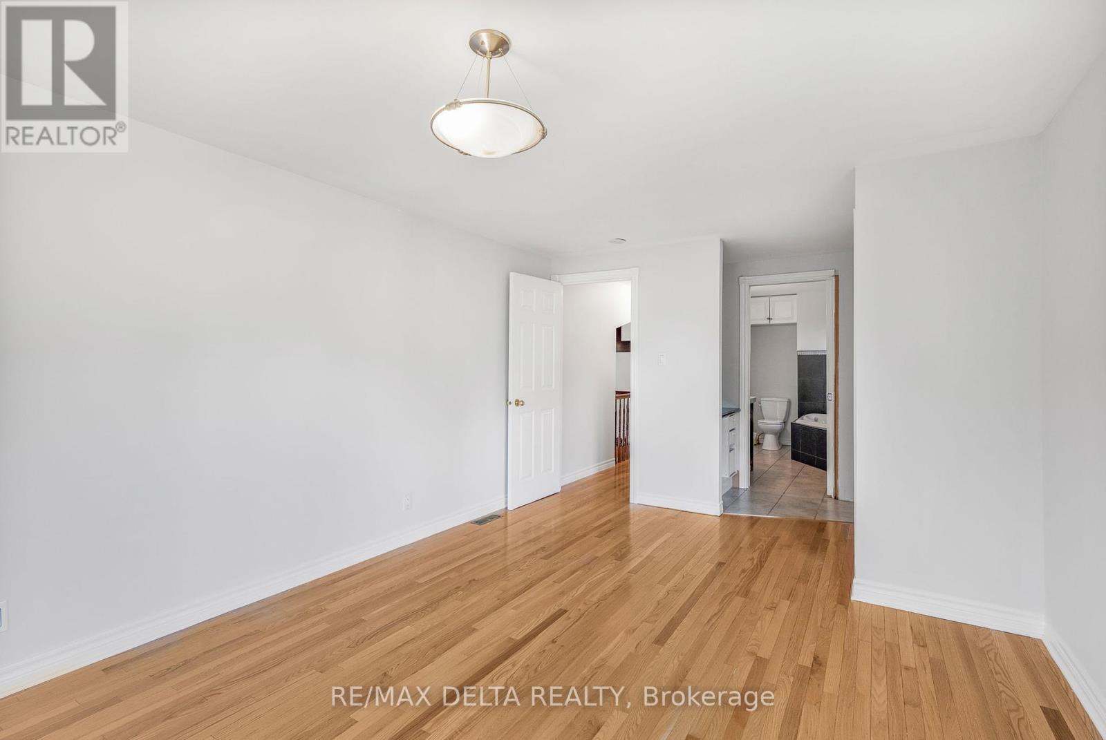 Photo 12 of 353 Russell Road, Clarencerockland ON